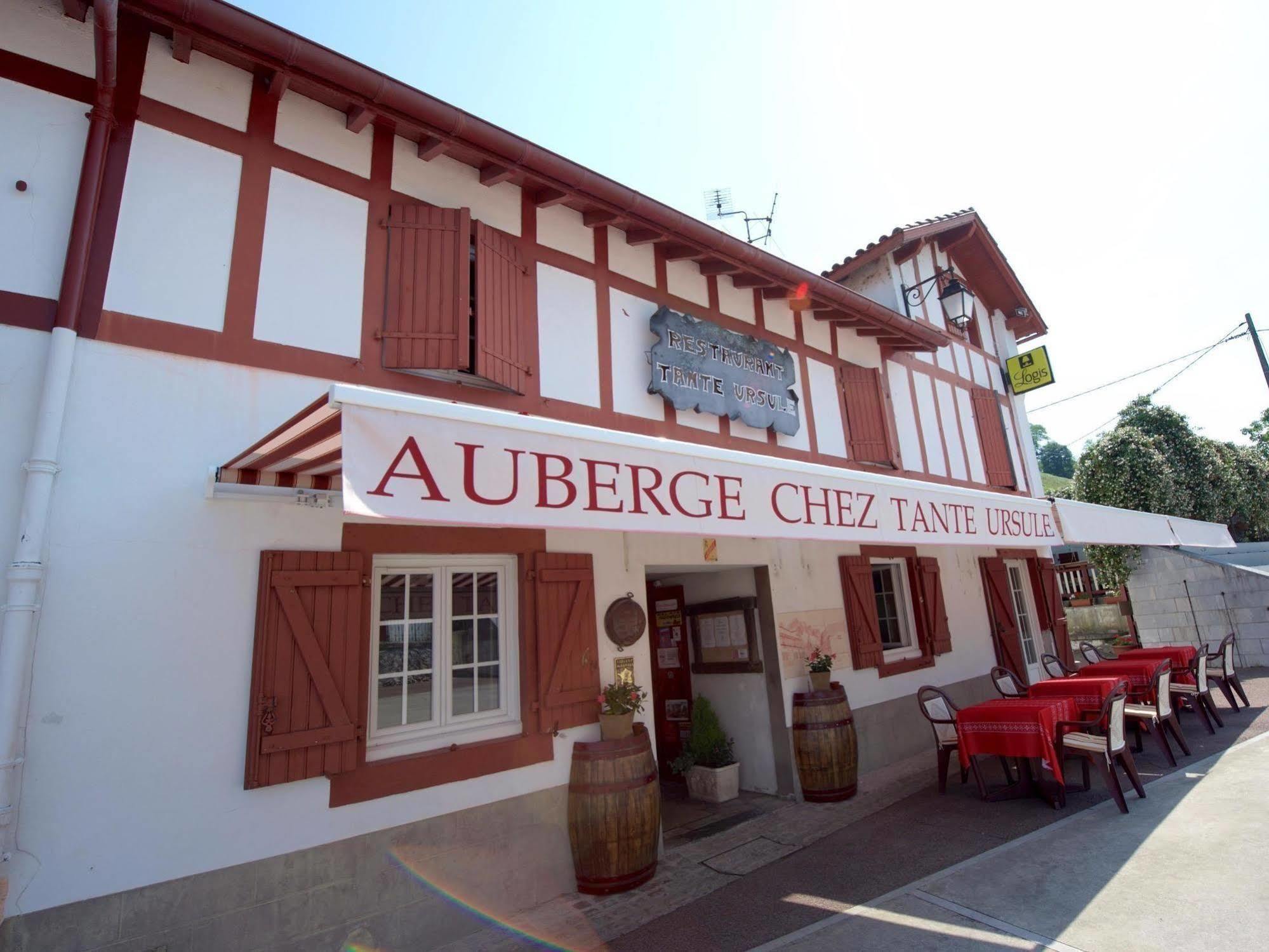 Auberge Chez Tante Ursule 캄보레방 외부 사진